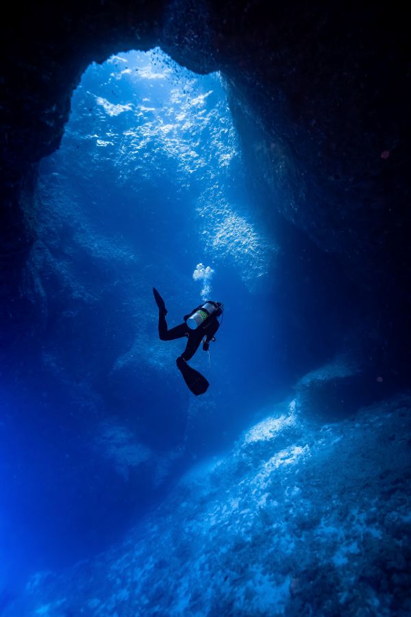 Deep Diver