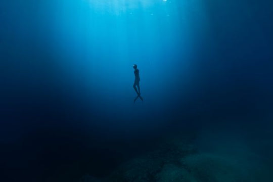 Deep Diver