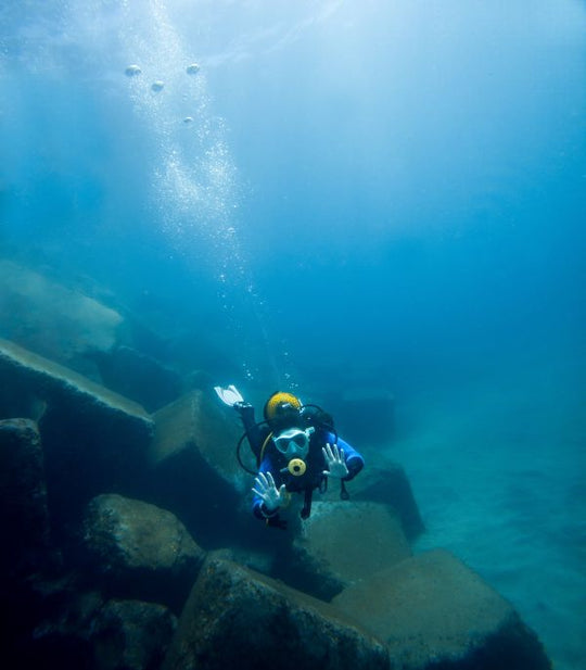 Deep Diver