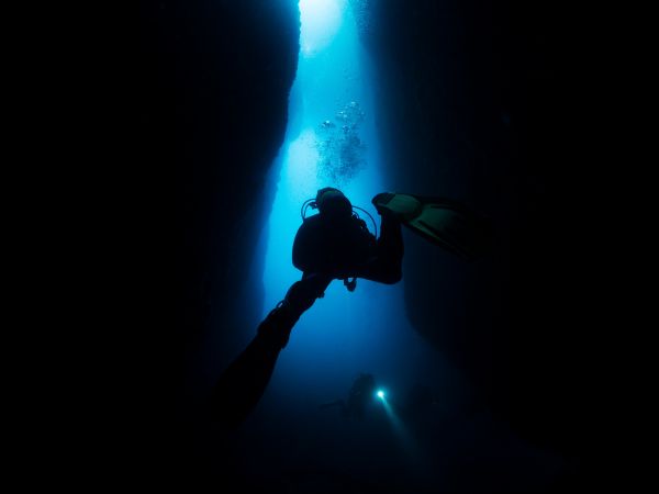 Deep Diver